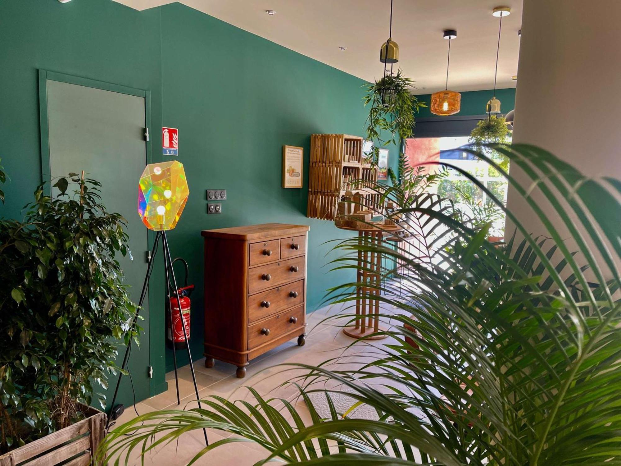 Aparthotel Adagio Access Porte De Camargue Saint-Martin-de-Crau Ngoại thất bức ảnh