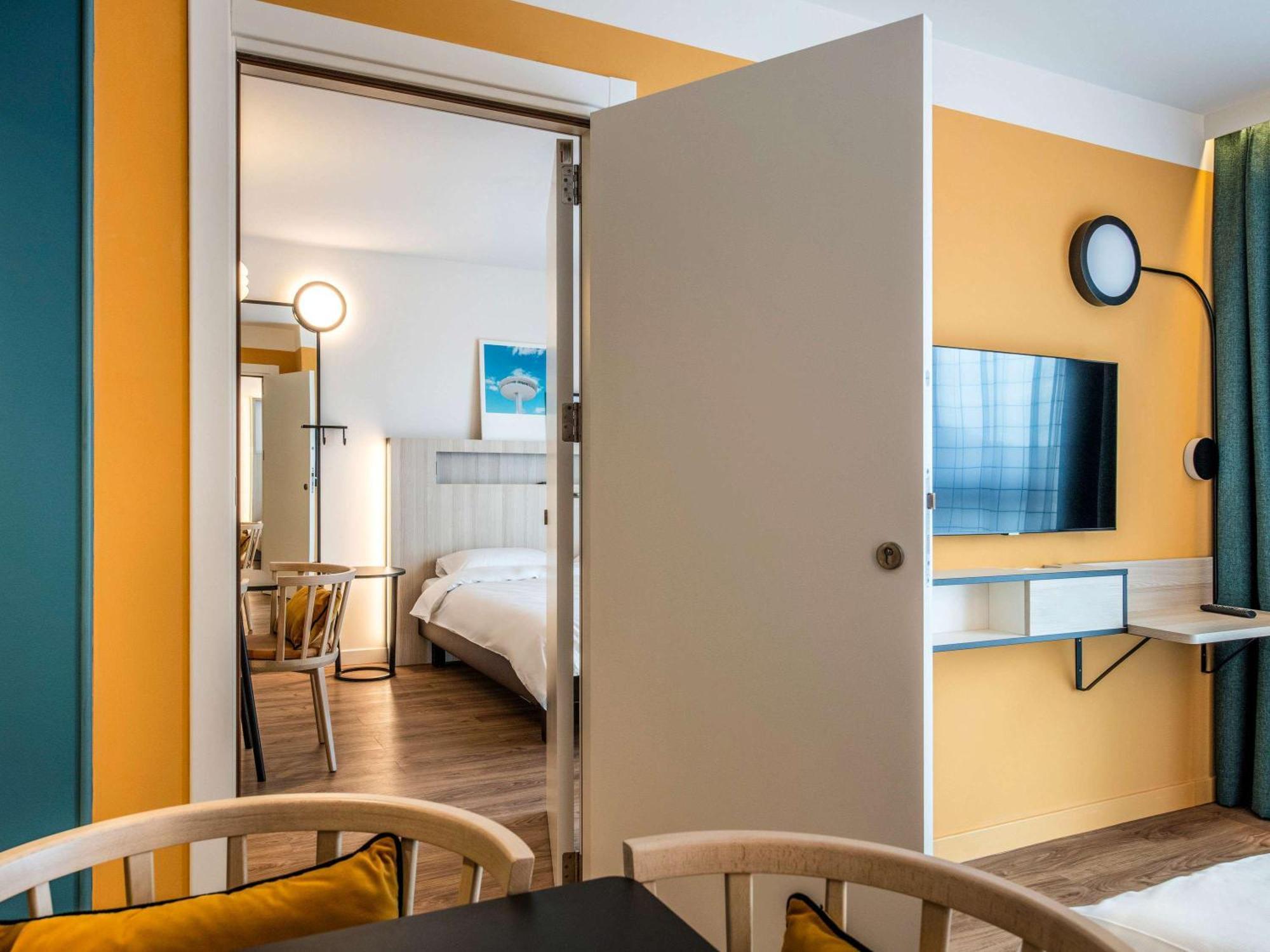 Aparthotel Adagio Access Porte De Camargue Saint-Martin-de-Crau Ngoại thất bức ảnh
