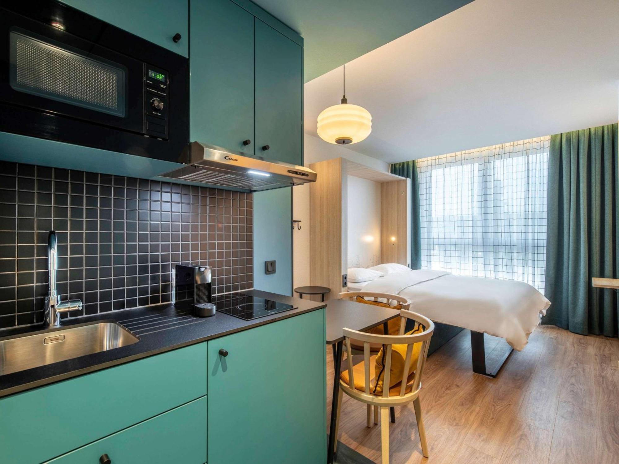 Aparthotel Adagio Access Porte De Camargue Saint-Martin-de-Crau Ngoại thất bức ảnh
